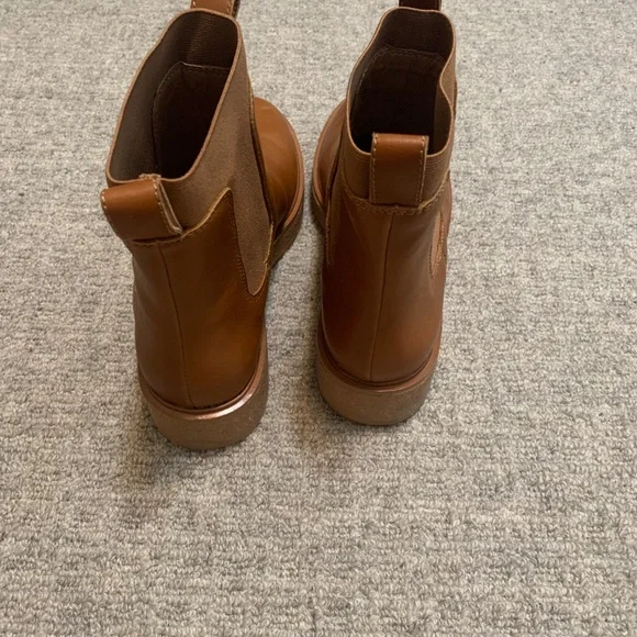 Madewell Camryn Chelsea Crepe Sole Boots, Women's 10.5, Leather English Saddle - Picture 7 of 9